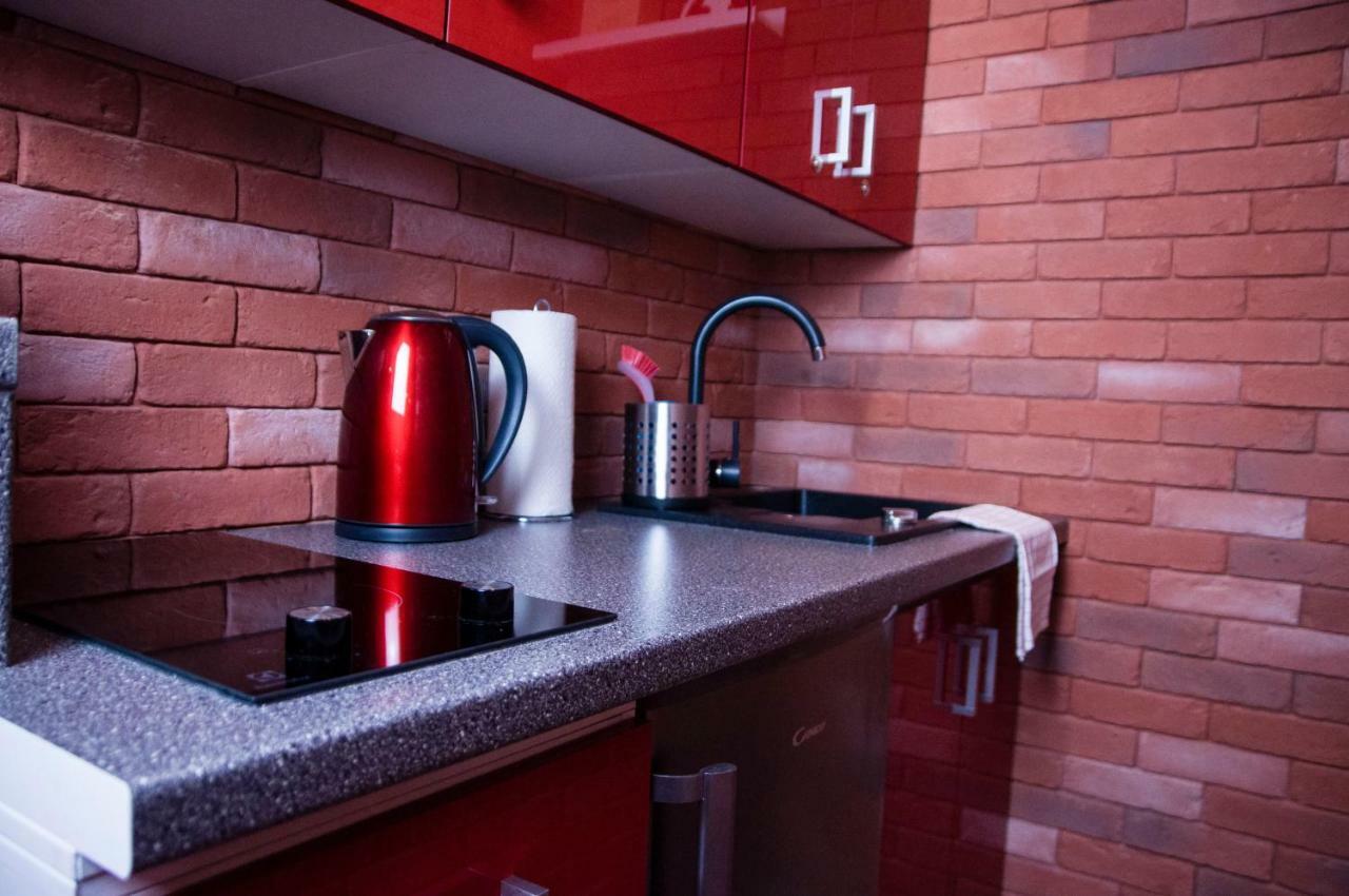 Jacuzzi Apartment Red Краков Экстерьер фото
